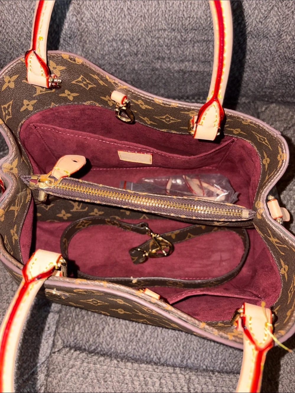 Louis Vuitton elegant louis